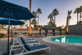 Chef's Kitchen, Heated Pool, King Bed, Fire Table, Luxury 4 Bd